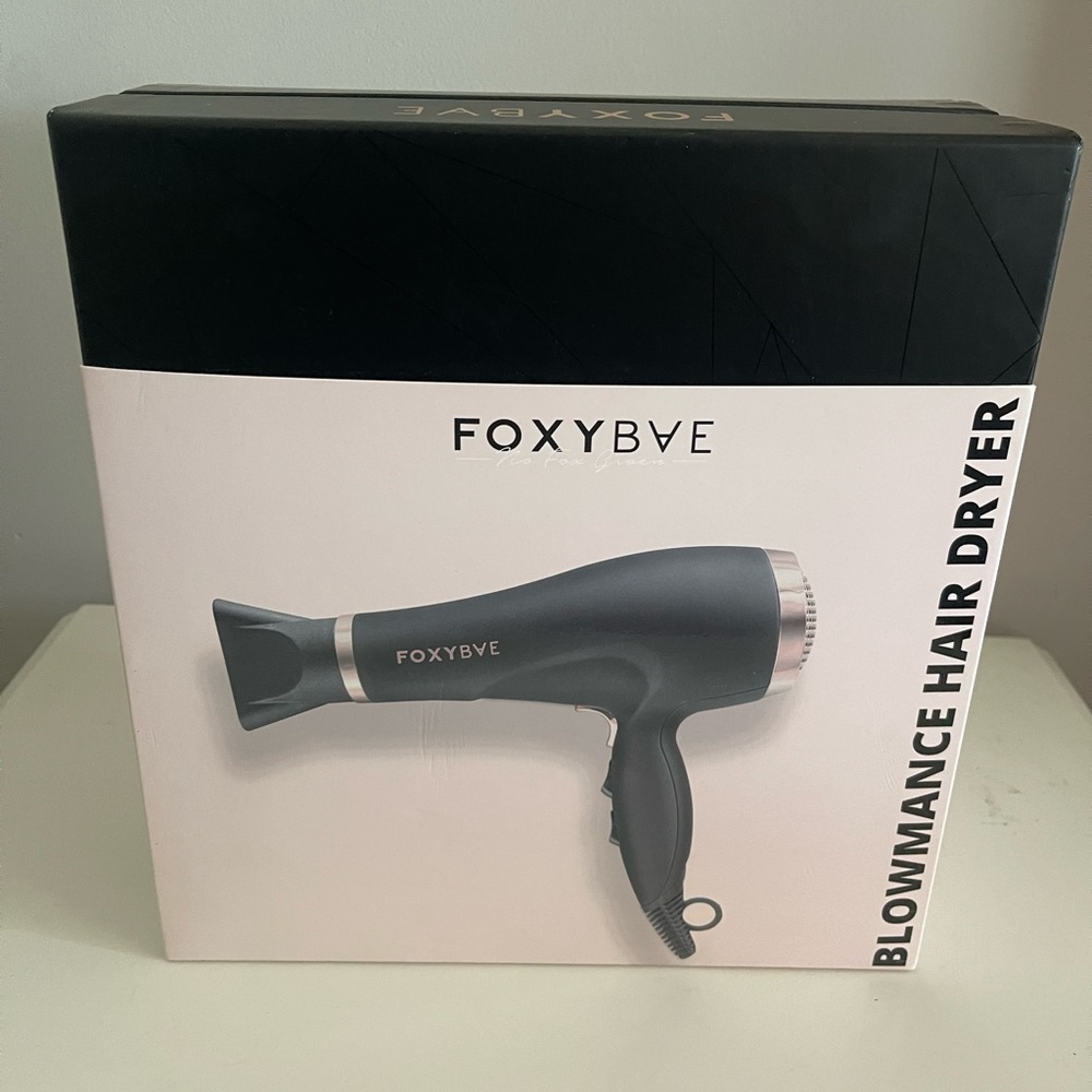 Foxybae blow dryer